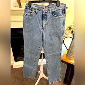Men’s Wranglers, cowboy cut, slim fit, 33 x 34